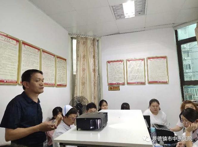 【奉人民為上，視群眾為友，與健康同行九】護理人員西學中